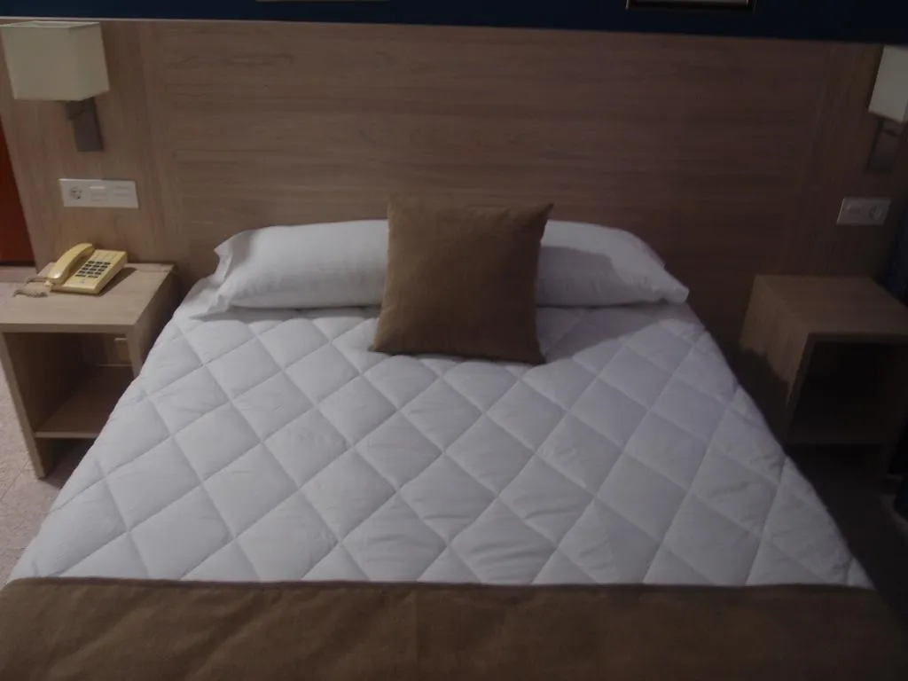 SINGLE STANDARD Room, Catalan Hotel, Costa De La Luz