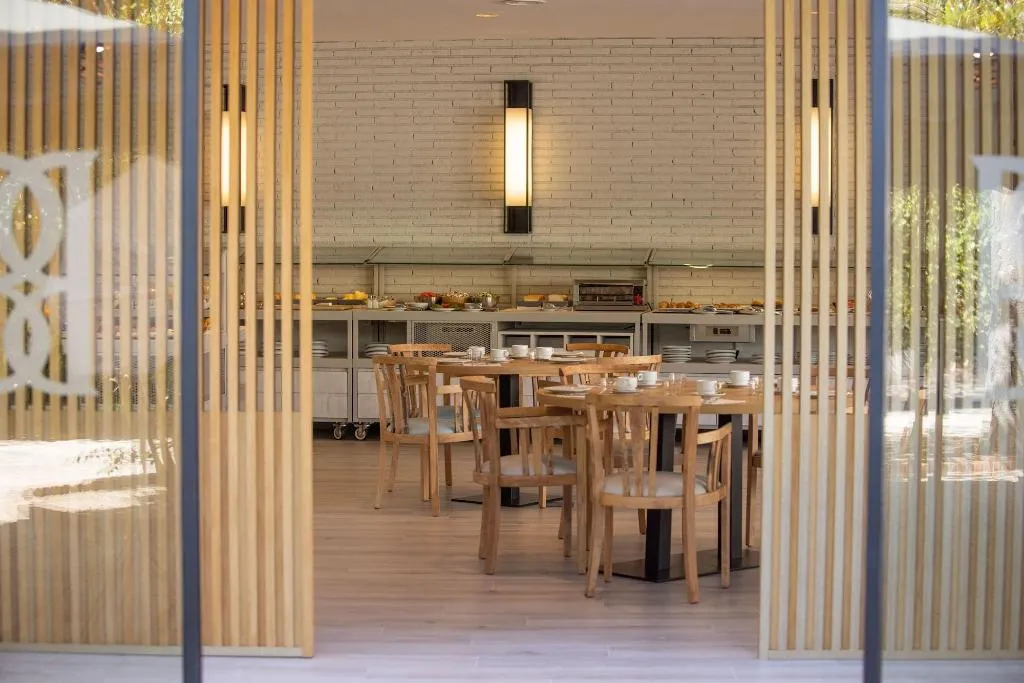 Restaurant, Hotel Balneario Broquetas, Barcelona