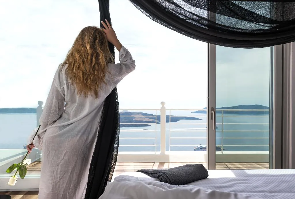 VILLA HONEYMOON Room, Nefeles Luxury Suites, Santorini