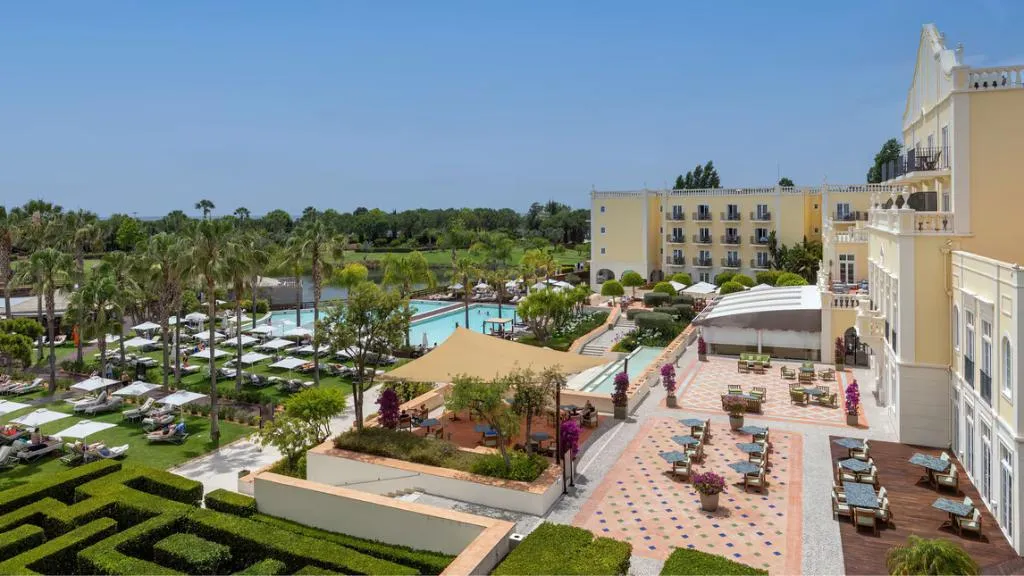 SUITE SUPERIOR LAKE VIEW Room, Domes Lake Algarve, Algarve