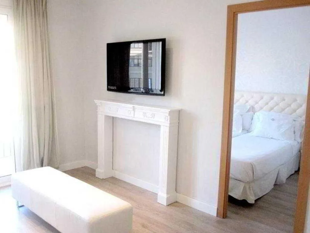 JUNIOR SUITE CAPACITY 2 Room, Grandom Suites, Barcelona