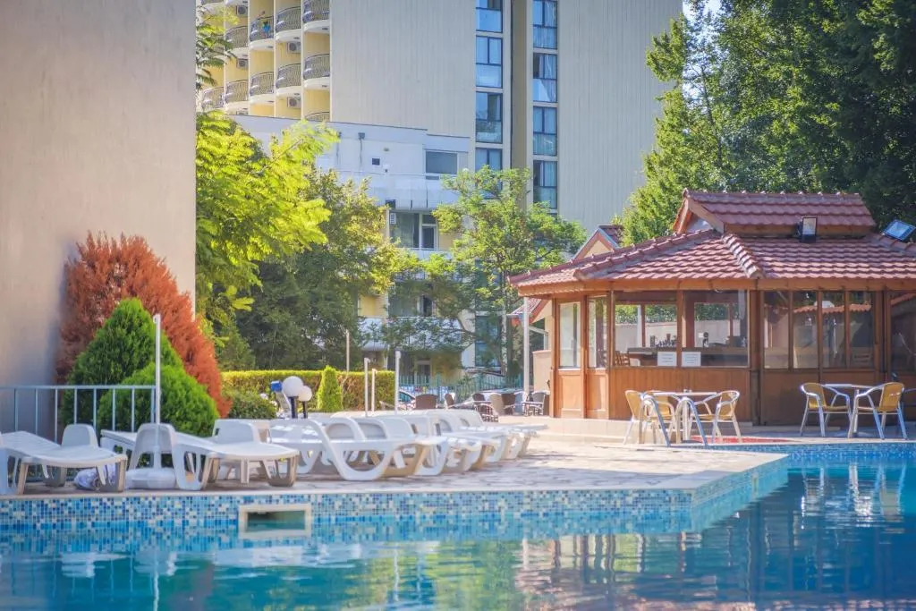 Pool, Hotel Regina, Varna