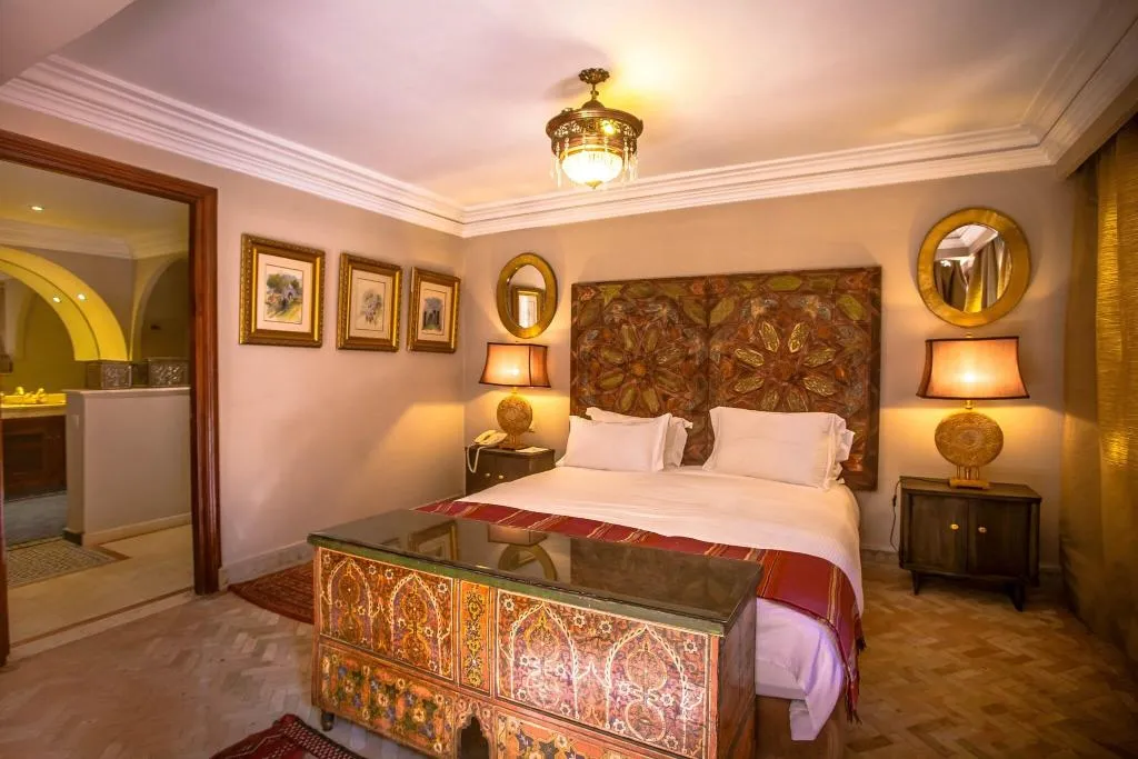 JUNIOR SUITE KING SIZE BED Room, Palais Mehdi, Marrakech