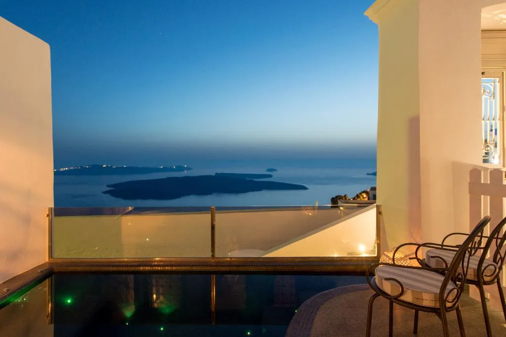 SUITE KING SIZE BED Room, Senses Suites, Santorini
