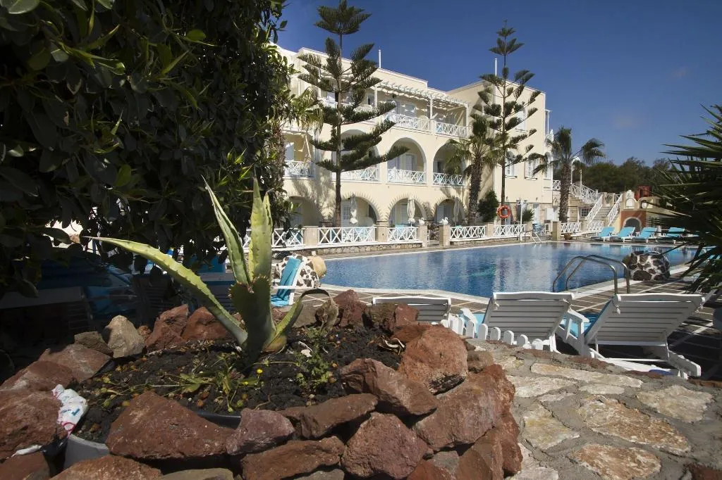 General view, Golden Star, Santorini