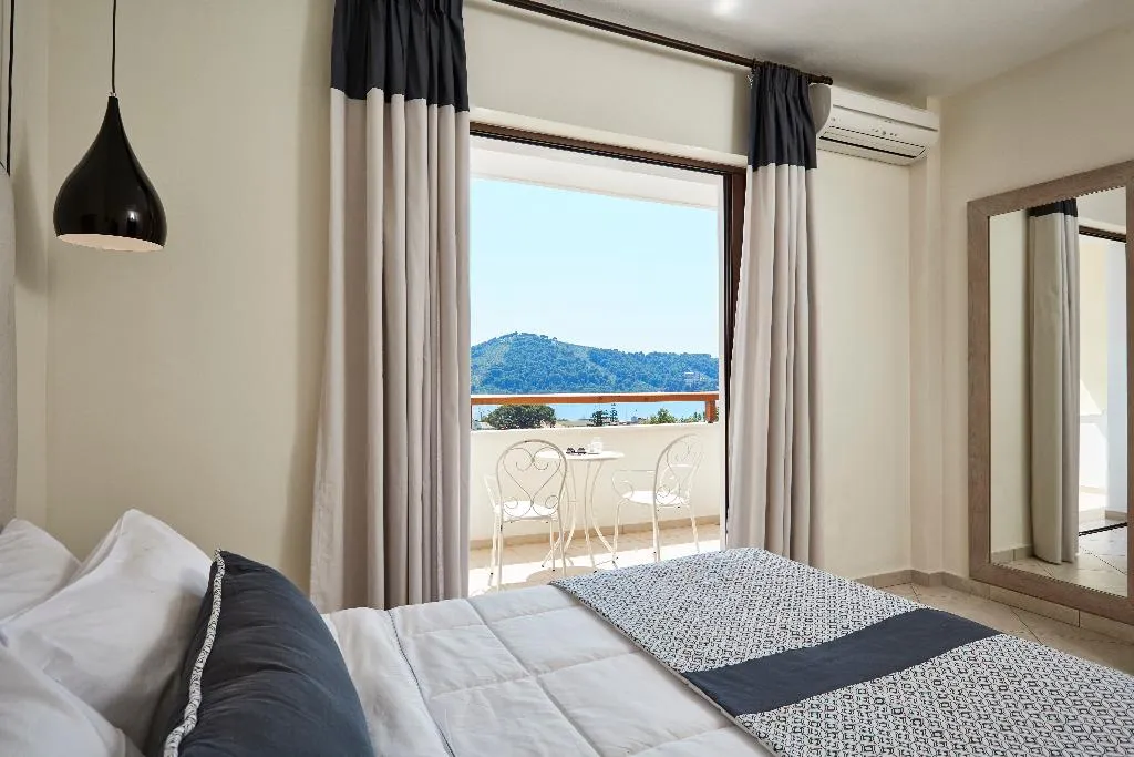 APARTMENT SEA VIEW THREE BEDROOMS Room, Skiathos  Living by GHH, Skiathos