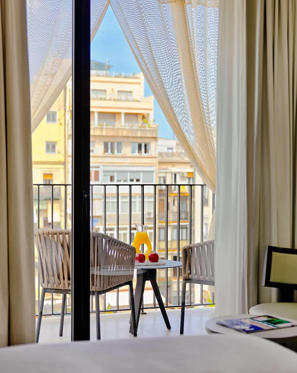 Room, H10 Art Gallery, Barcelona