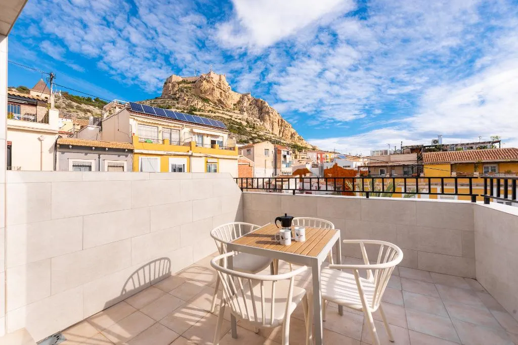 APARTMENT DUPLEX Room, Apartamentos Quijano By Be Alicante, Costa Blanca