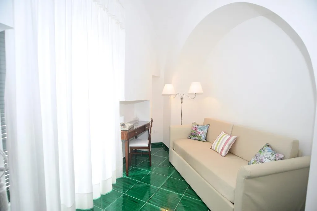 SUITE SUPERIOR SEA VIEW Room, Core Amalfitano City Suites, Naples