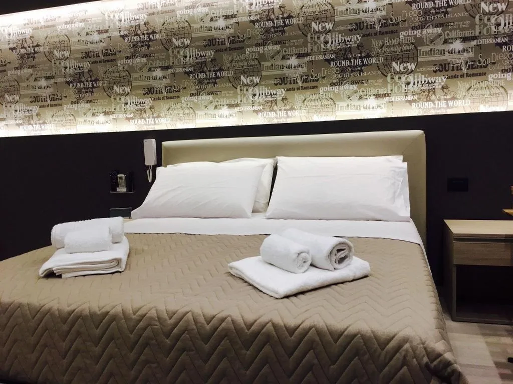 Room, Starita Bed & pizza, Naples