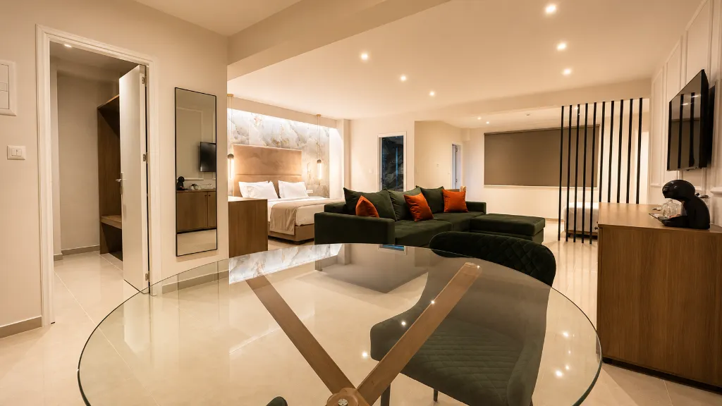 SUITE CAPACITY 4 Room, Philia Center Suites, Rhodes