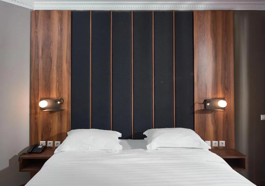 DOUBLE GARDEN VIEW Room, Royal Hotel Thessaloniki, Halkidiki