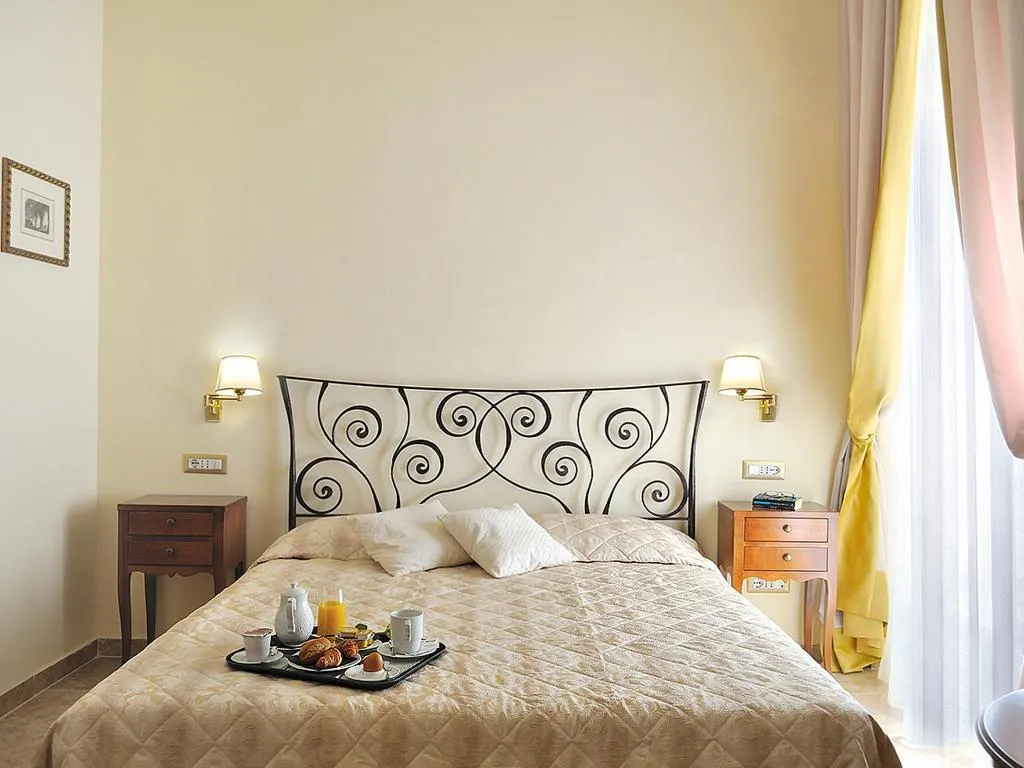 Room, Hotel Le Clarisse Al Pantheon, Rome
