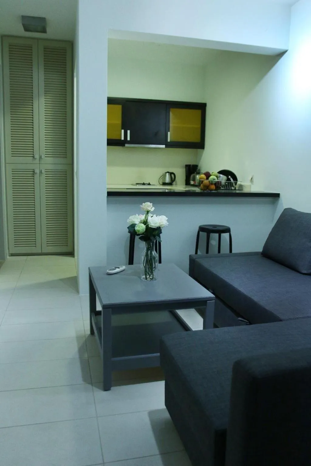 Room, Vivian Art Apartments, Crete