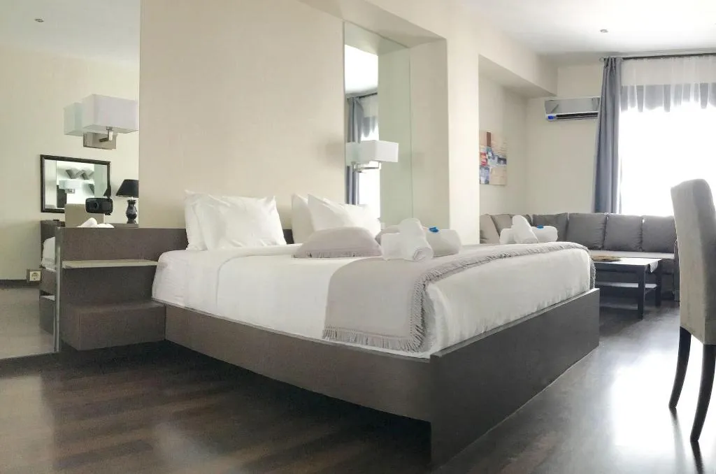 Room, Athens Luxury Suites, Athens