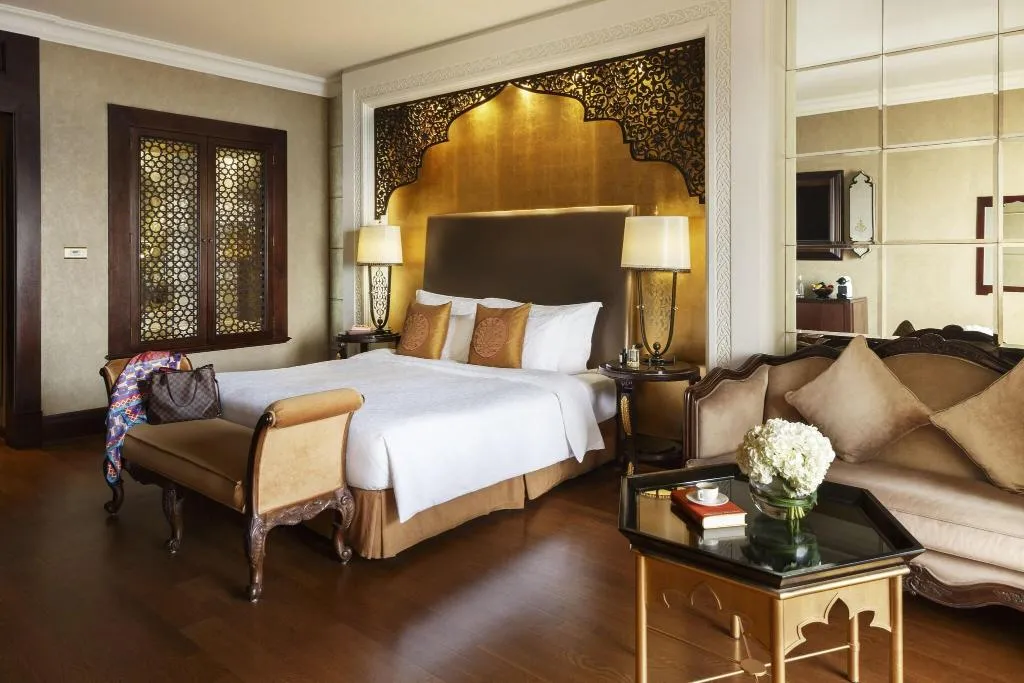 Room, Jumeirah Zabeel Saray Dubai, Dubai