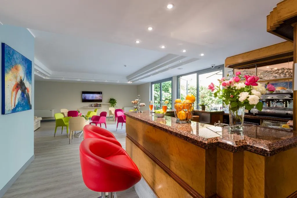 Lobby, Hotel Alfieri, Milan