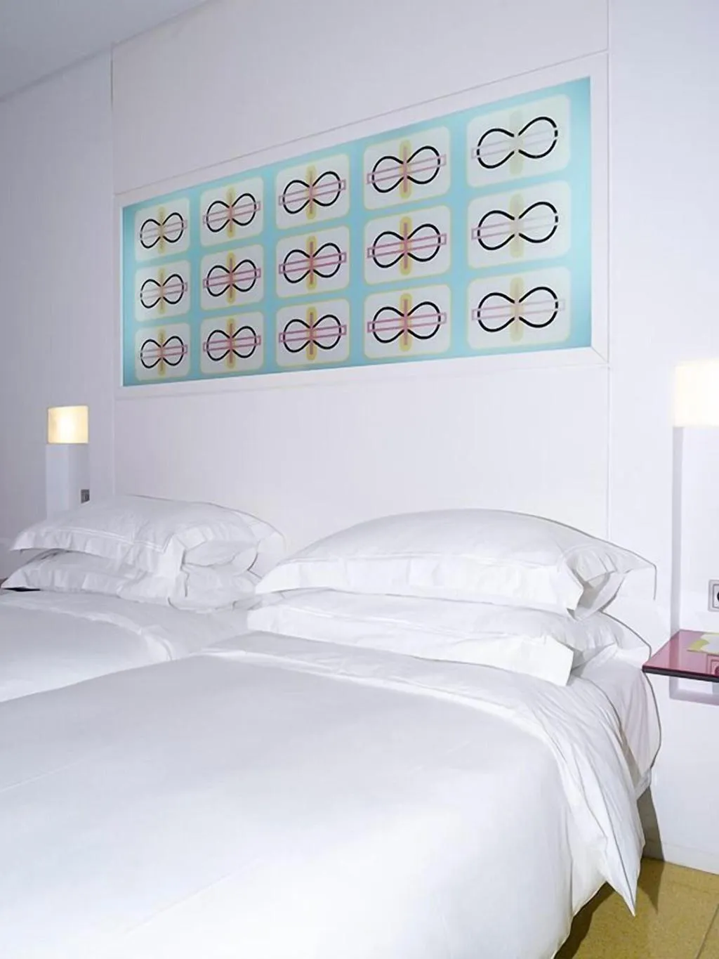 Room, Semiramis, Athens