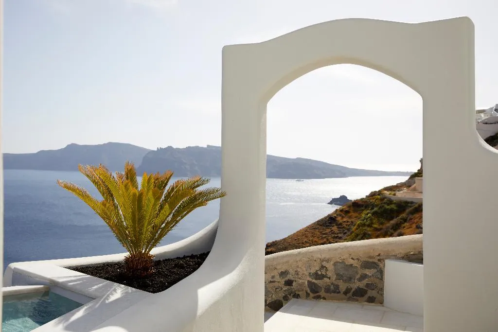SUITE SEA VIEW WITH PRIVATE POOL Room, Hom Santorini, Santorini