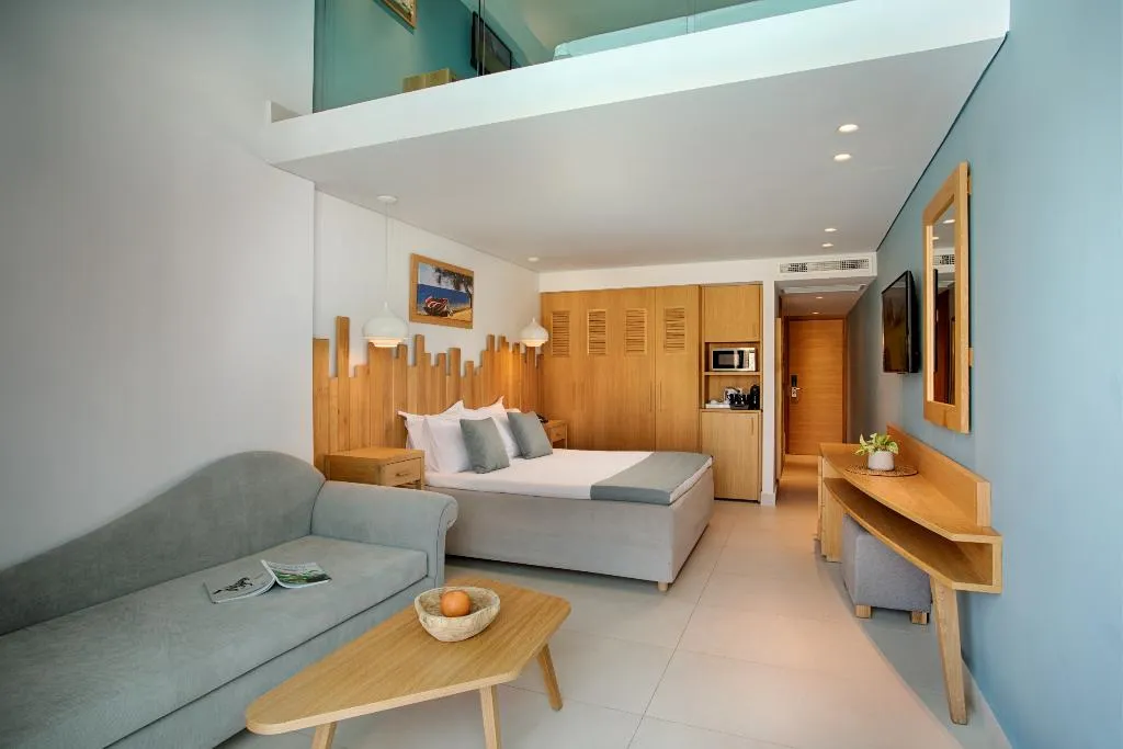 FAMILY ROOM WITH PRIVATE POOL Room, Arina Beach Resort, Crete