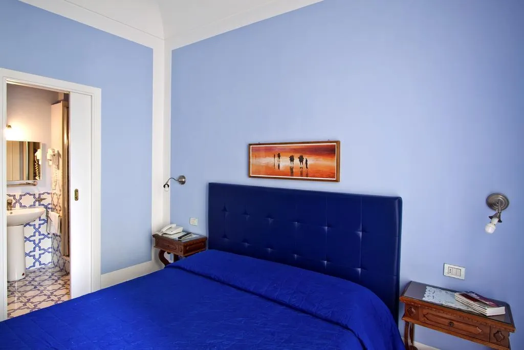 Room, Hotel Mignon, Naples