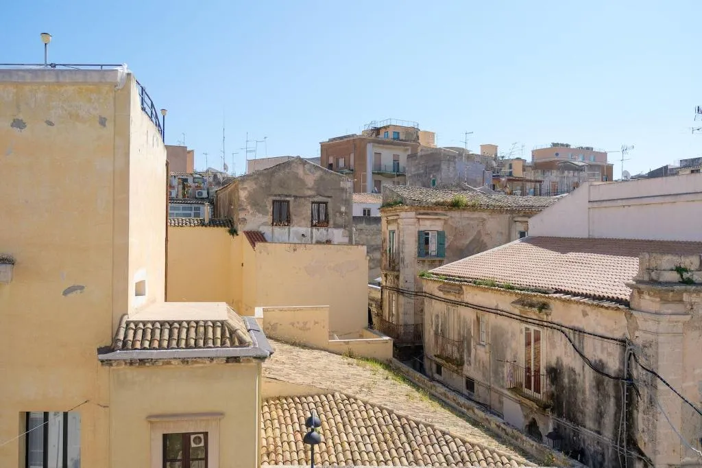 Room, Hotel Gran Bretagna, Catania