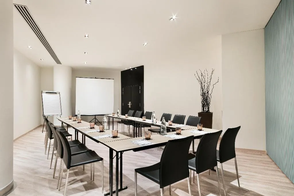 Conferences, Hotel Barcelona Condal Mar Affiliated by Meliá, Barcelona
