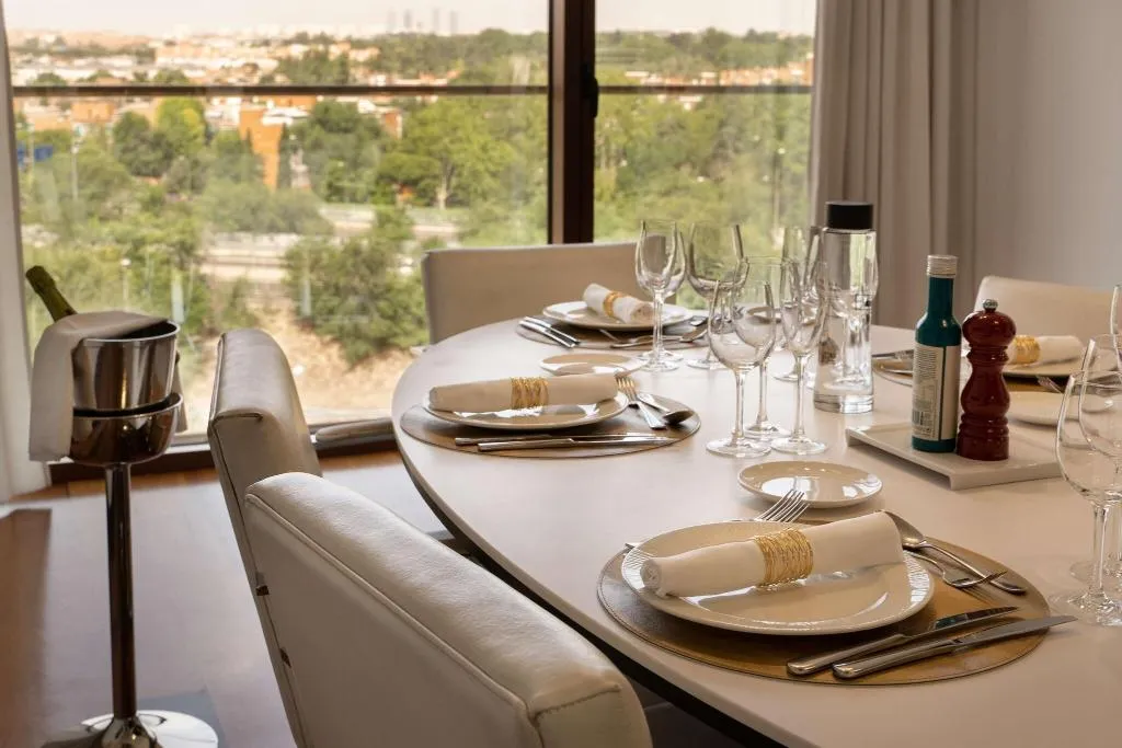 Room, Hilton Madrid Airport, Madrid