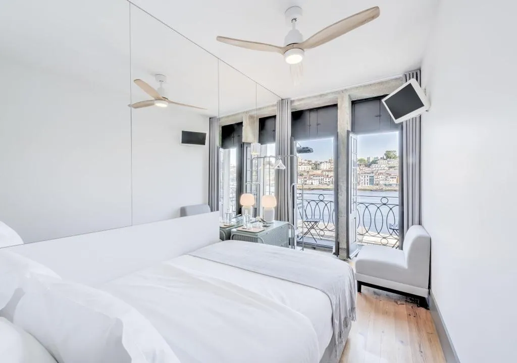 Room, Homey River Suites, Porto