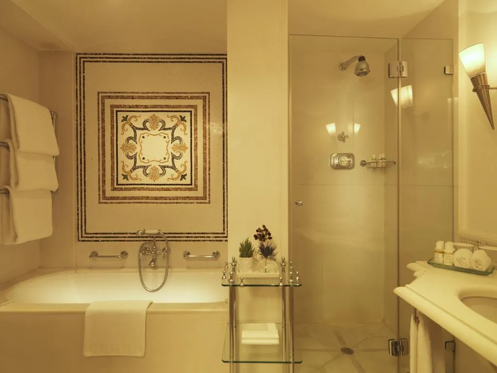 DOUBLE DELUXE Room, Savoy Florence, Florence