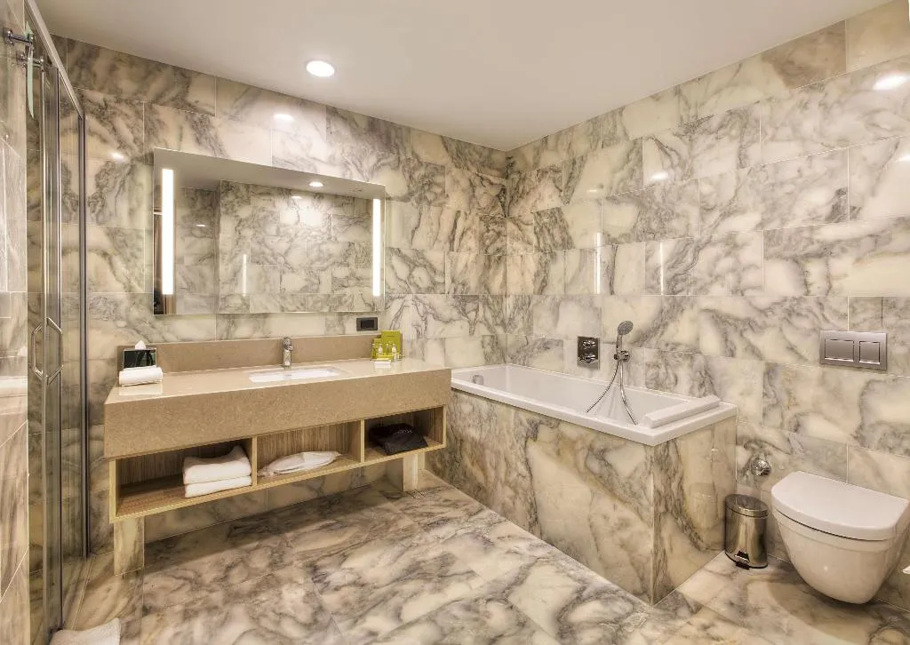 JUNIOR SUITE KING SIZE BED Room, Hilton Garden Inn Isparta, Antalya