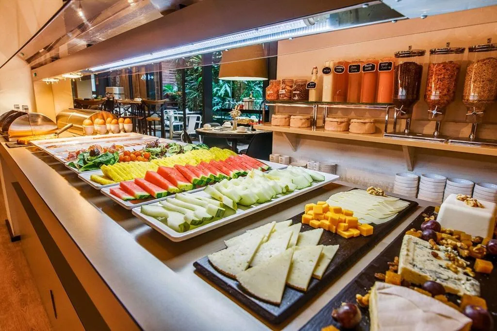 Restaurant, Hotel Well And Come, Barcelona