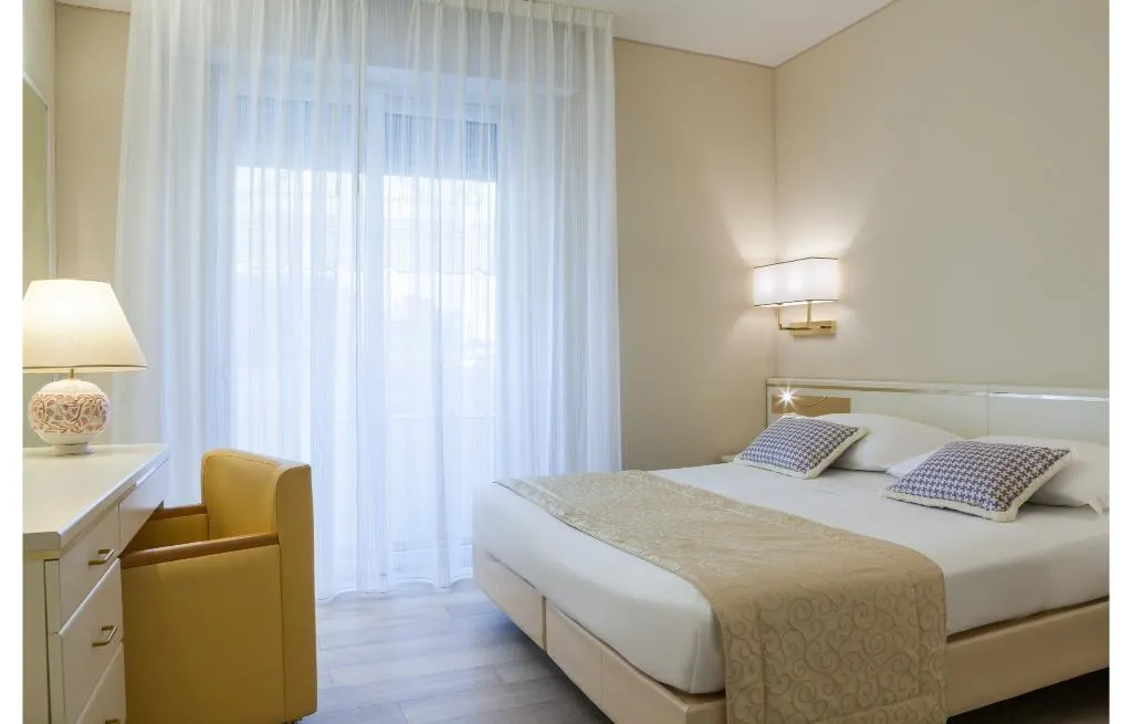 Room, Hotel The Originals Venise Sud Bristol Chioggia, Venice