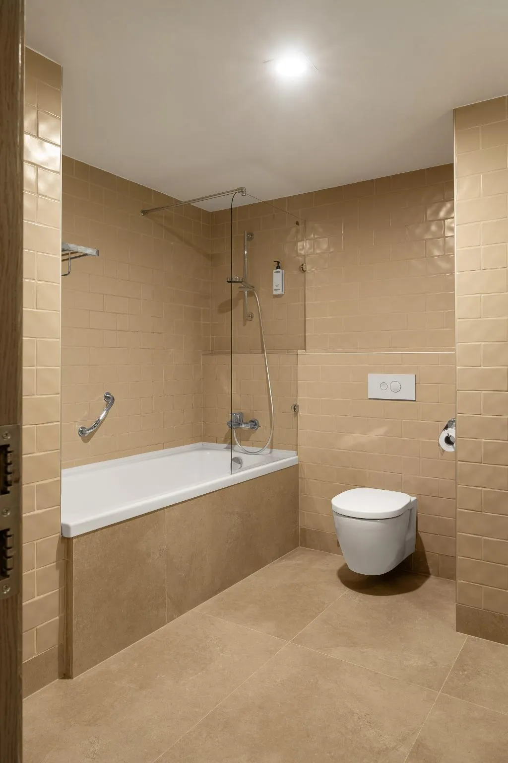 SUITE STANDARD Room, Wellton Centrum Hotel & SPA, Riga