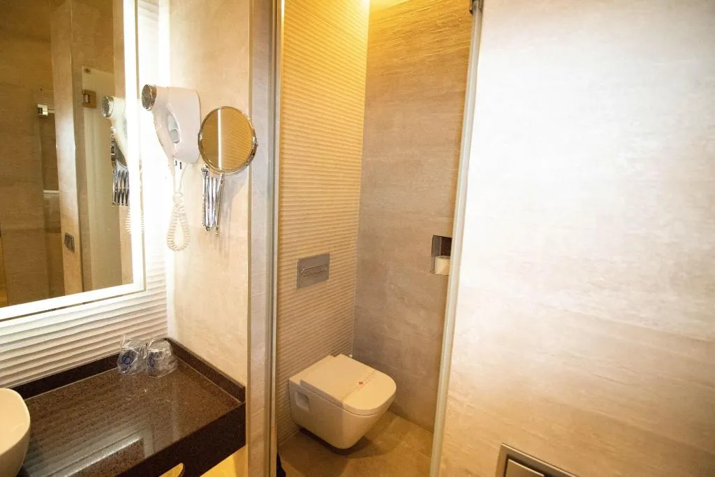 SUITE WITH DOUBLE BED Room, Avenida de España, Madrid