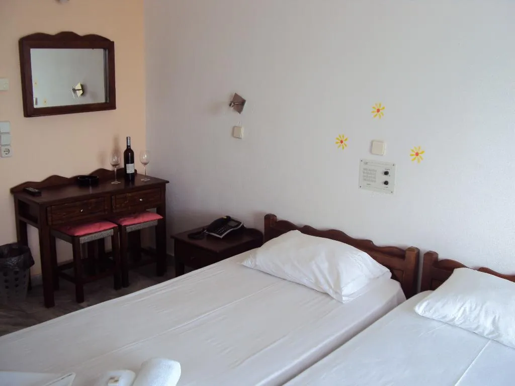 Room, Mykali, Samos