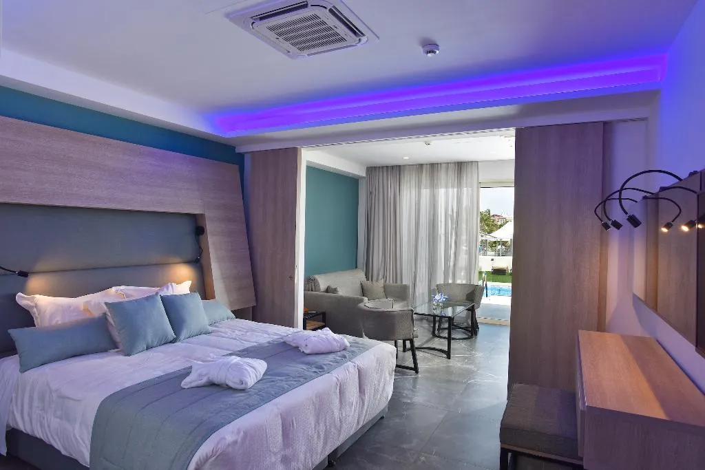 SUITE GRAND Room, Pernera Beach, Cyprus