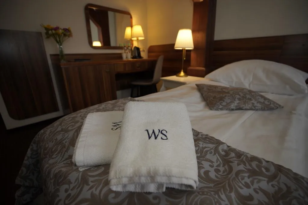 QUADRUPLE STANDARD Room, Wit Stwosz Hotel, Krakow