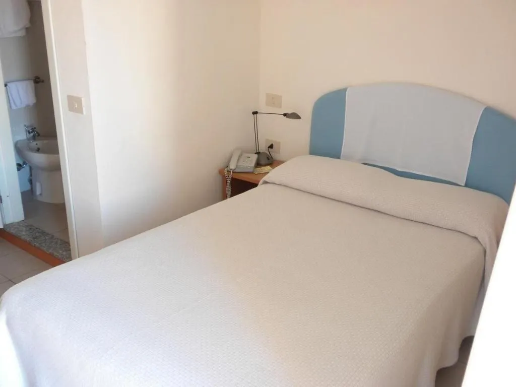 Room, Hotel La Roccia, Olbia