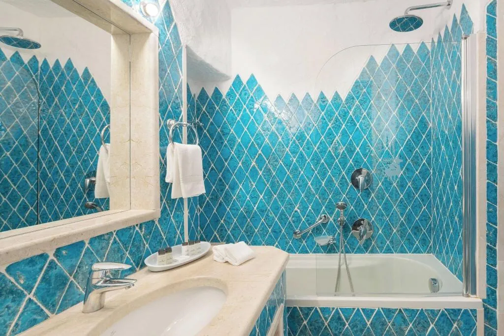 SUITE DELUXE WITH VIEWS Room, Cervo, Olbia