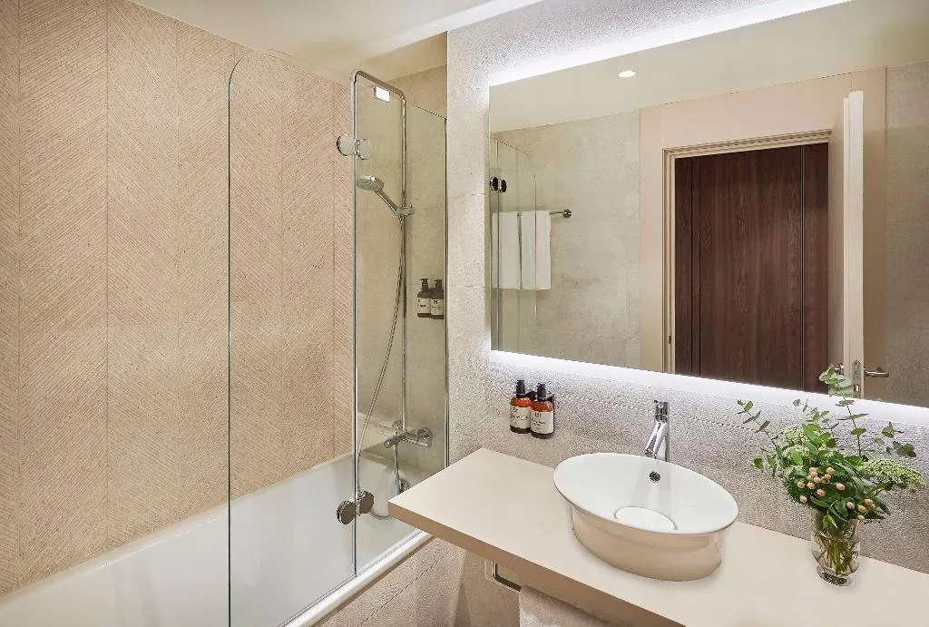 JUNIOR SUITE WITH VIEWS Room, NH Alicante, Costa Blanca