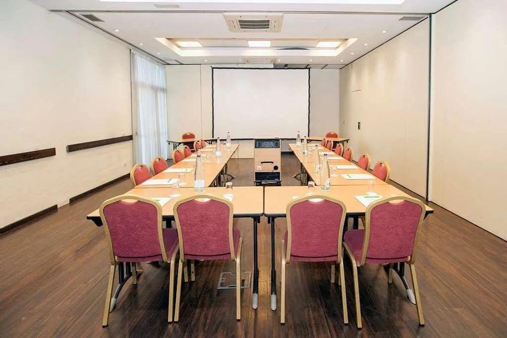 Conferences, Travelodge Cornella Fira, Barcelona