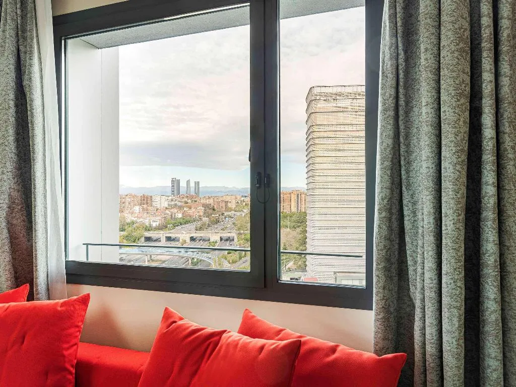 DOUBLE SUPERIOR Room, Novotel Madrid City Las Ventas, Madrid