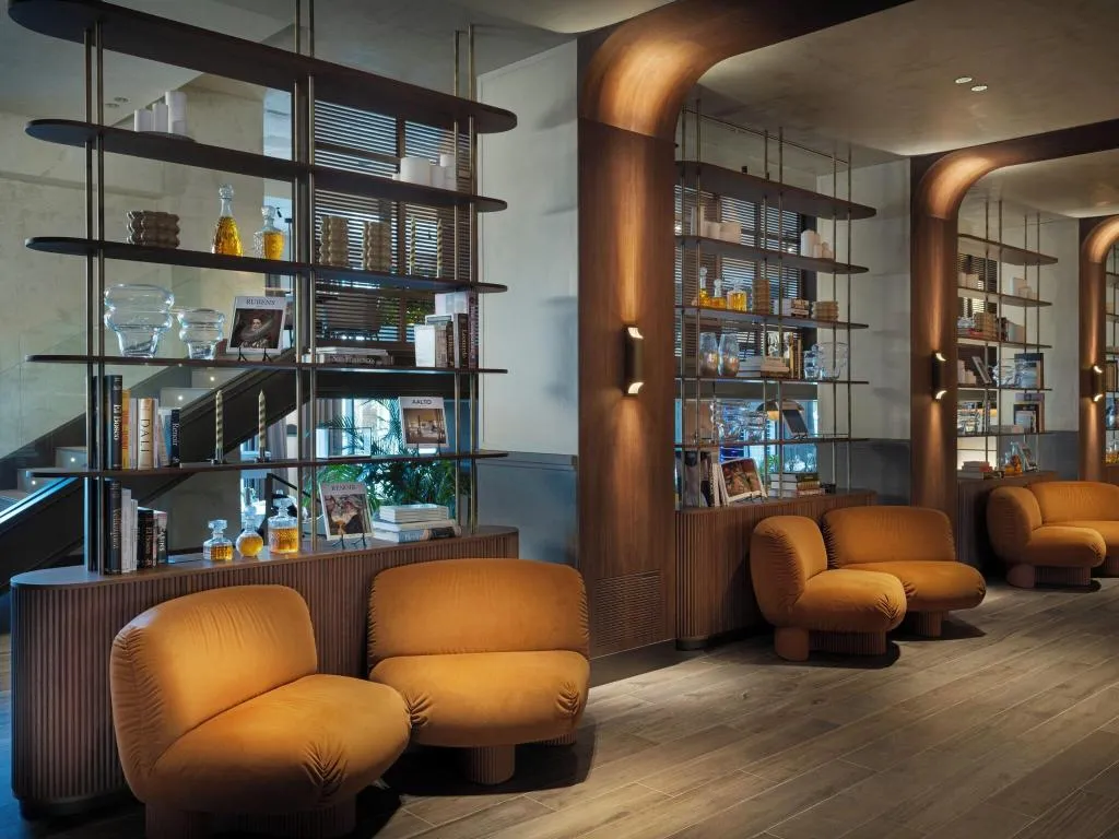 Lobby, AC Madrid Cuzco, Madrid