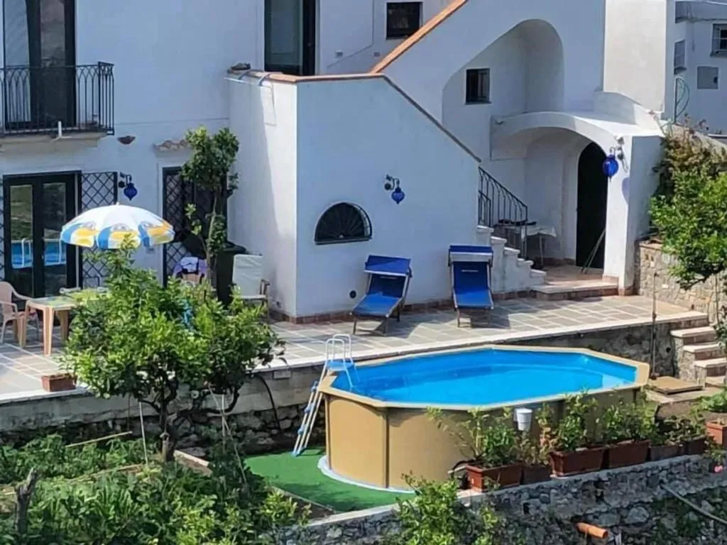 Sports and Entertainment, B&B La Zagara, Naples