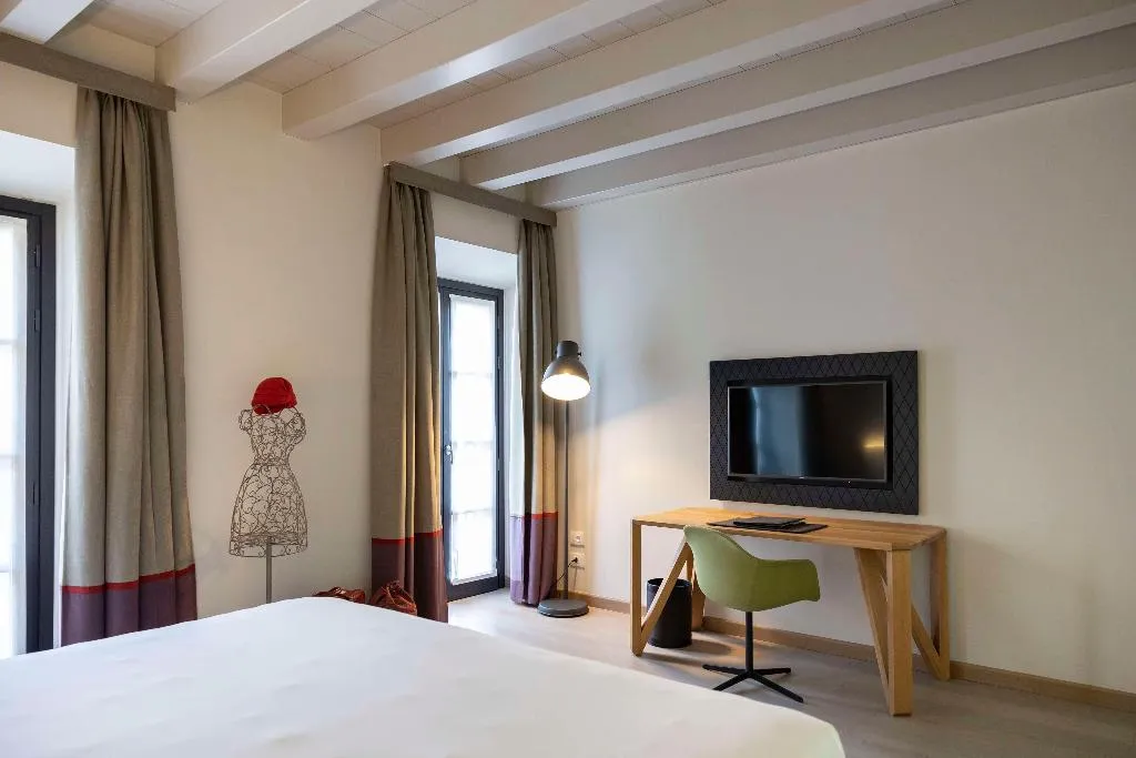 Room, Savona 18 Suites, Milan