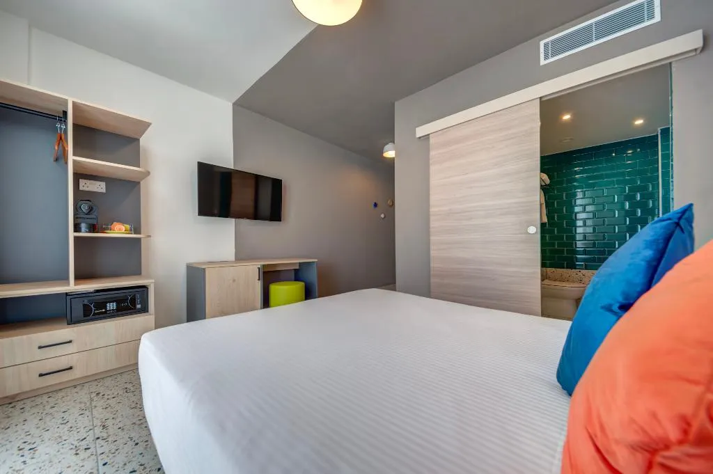 DOUBLE SUPERIOR Room, Argento Hotel Malta, Malta