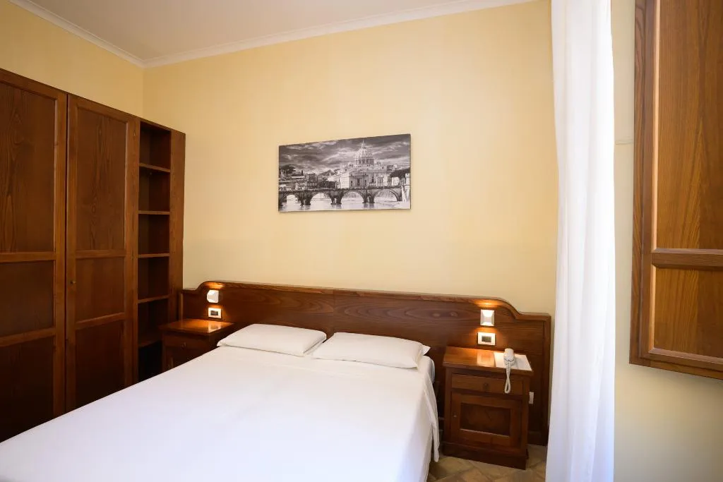 DOUBLE STANDARD Room, Hotel Casa I Cappuccini, Rome
