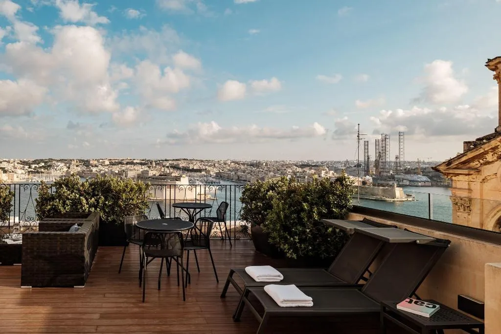 Terrace, Palazzo Jean Parisot Boutique Suites, Malta