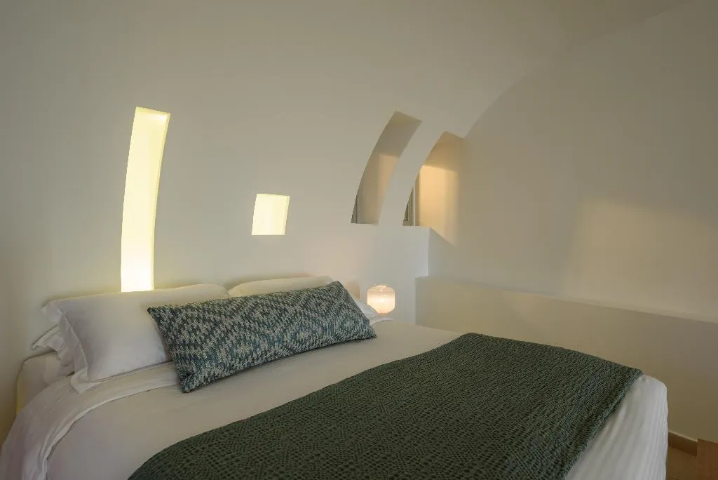 SUITE CAPACITY 3 Room, Panorama Santorini Boutique Hotel, Santorini
